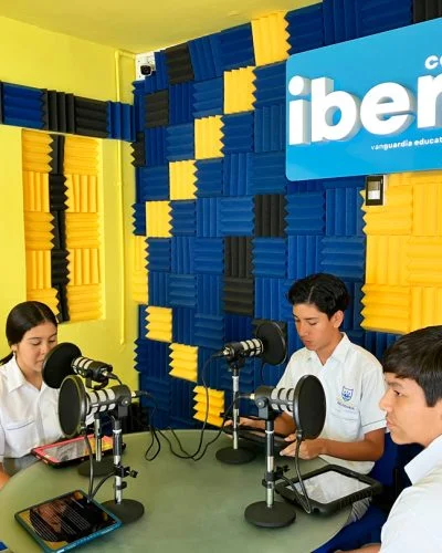 Recording Studio Secundaria Colegio Ibero