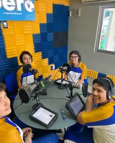 Secundaria Recording Studio Colegio Ibero